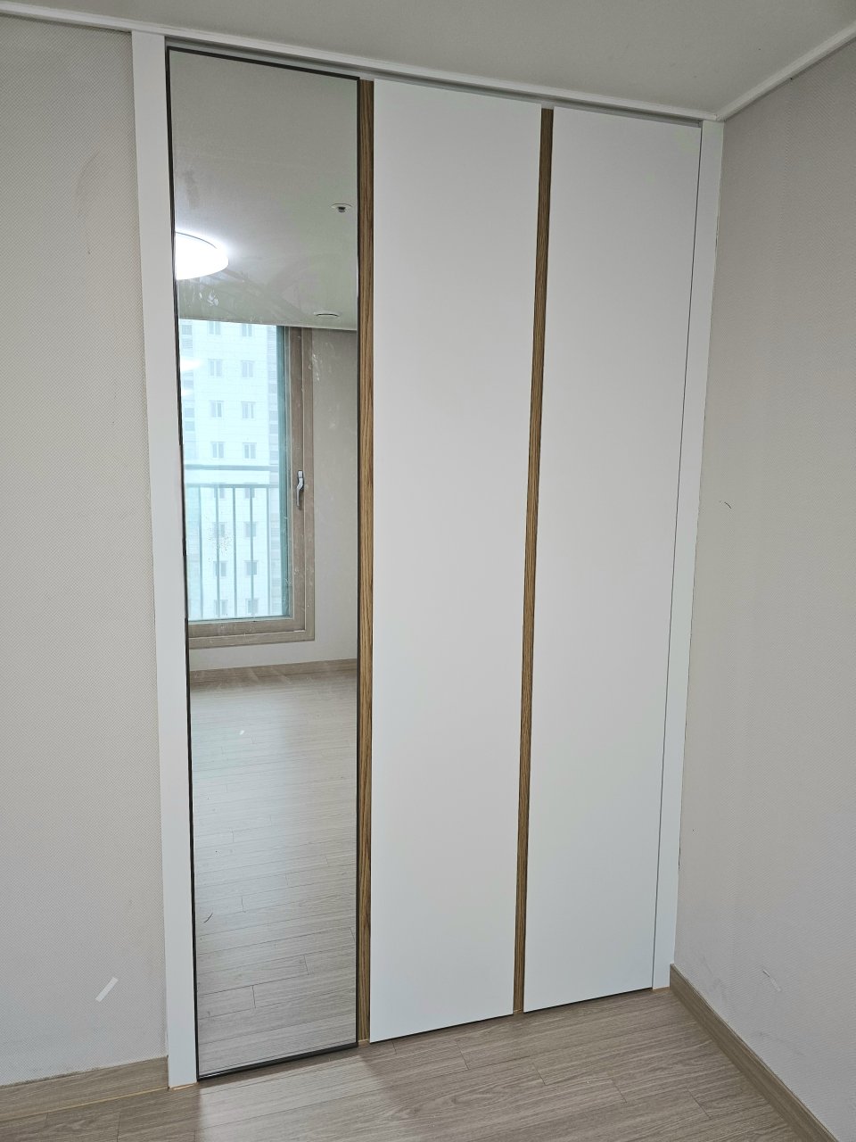온 인테리어필름_사진_20260620_12